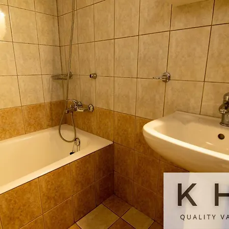 Three Flats, With Sea View, One Loft And Two With Sea View! Apartament