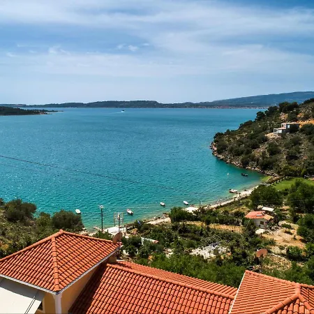 Sea View Retreat In Agios Konstantinos!