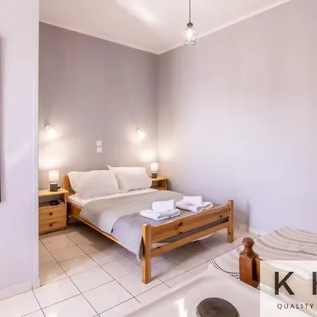 Three Flats, With Sea View, One Loft And Two With Sea View! Dhavgata