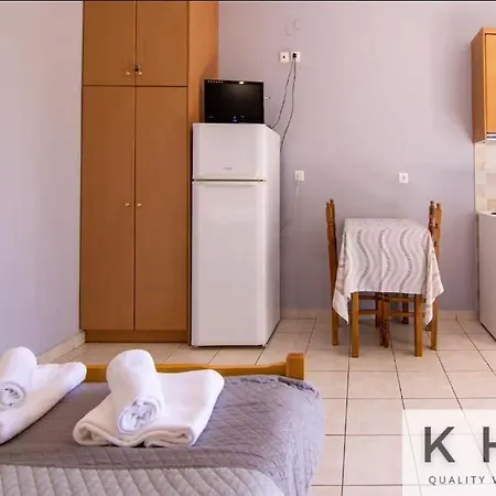 Three Flats, With Sea View, One Loft And Two With Sea View! Dhavgata