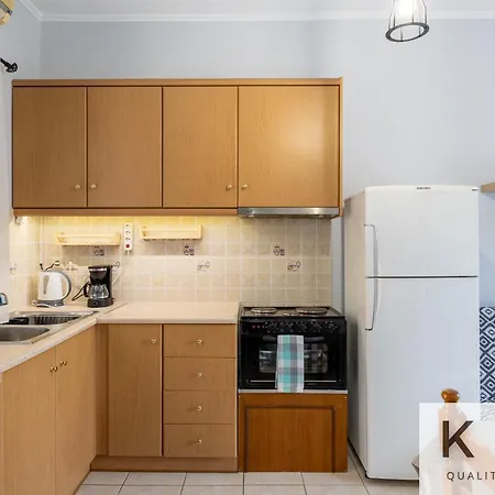 Three Flats, With Sea View, One Loft And Two With Sea View!