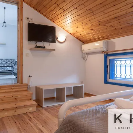 Apartment Three Flats, With Sea View, One Loft And Two With Sea View! *