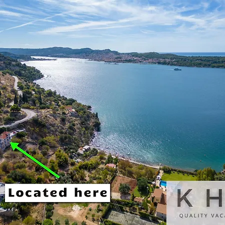 Four Flats, With Sea View, One Loft One Apartment And Two Studios With Sea View! Dhavgáta